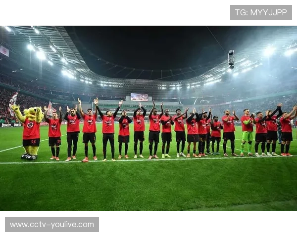 拜仁强势登顶主场制胜 勒沃库森37场德甲客场不败纪录宣告终结