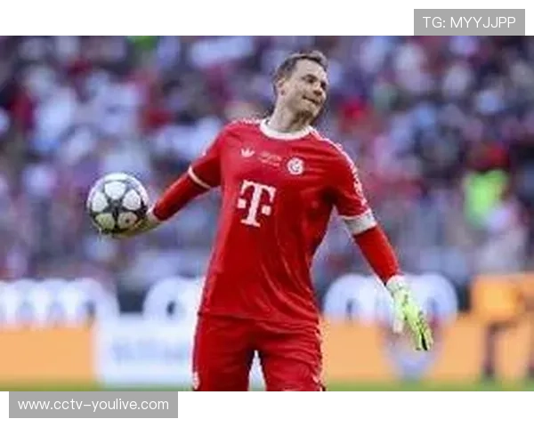 诺伊尔德甲出场534次，追平梅伊尔并列历史门将第二